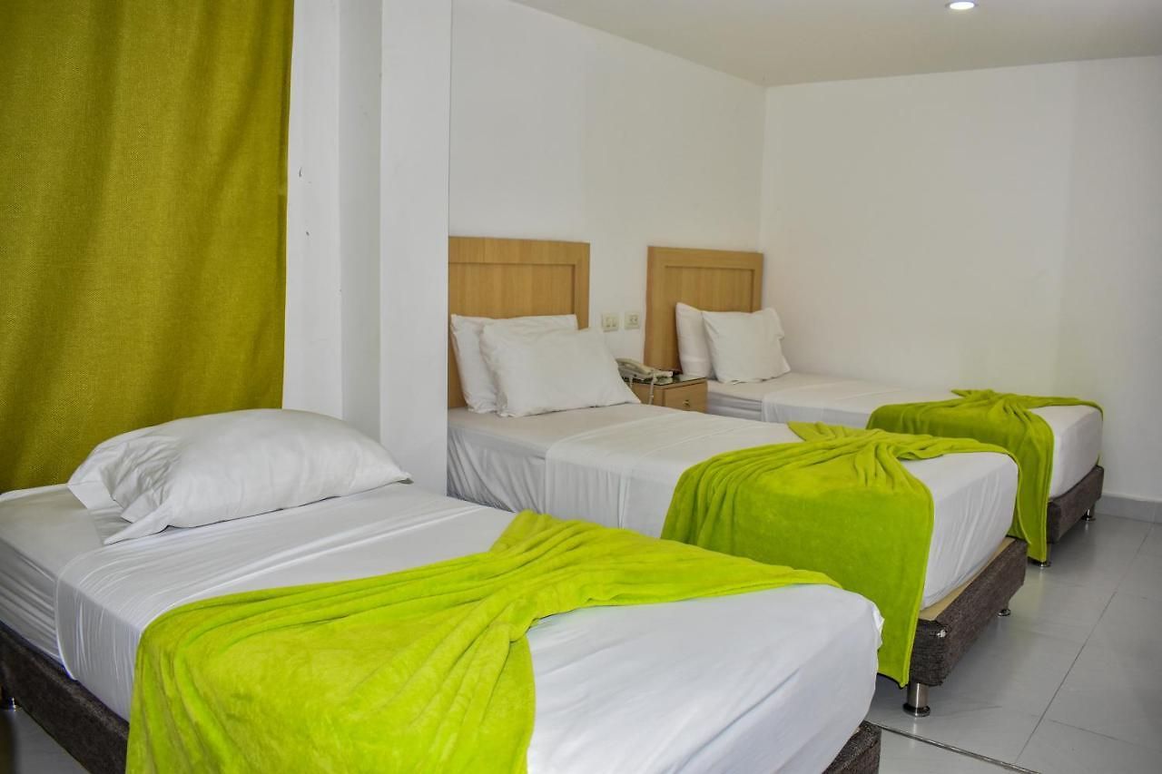 Hotel Isla Capri 3*