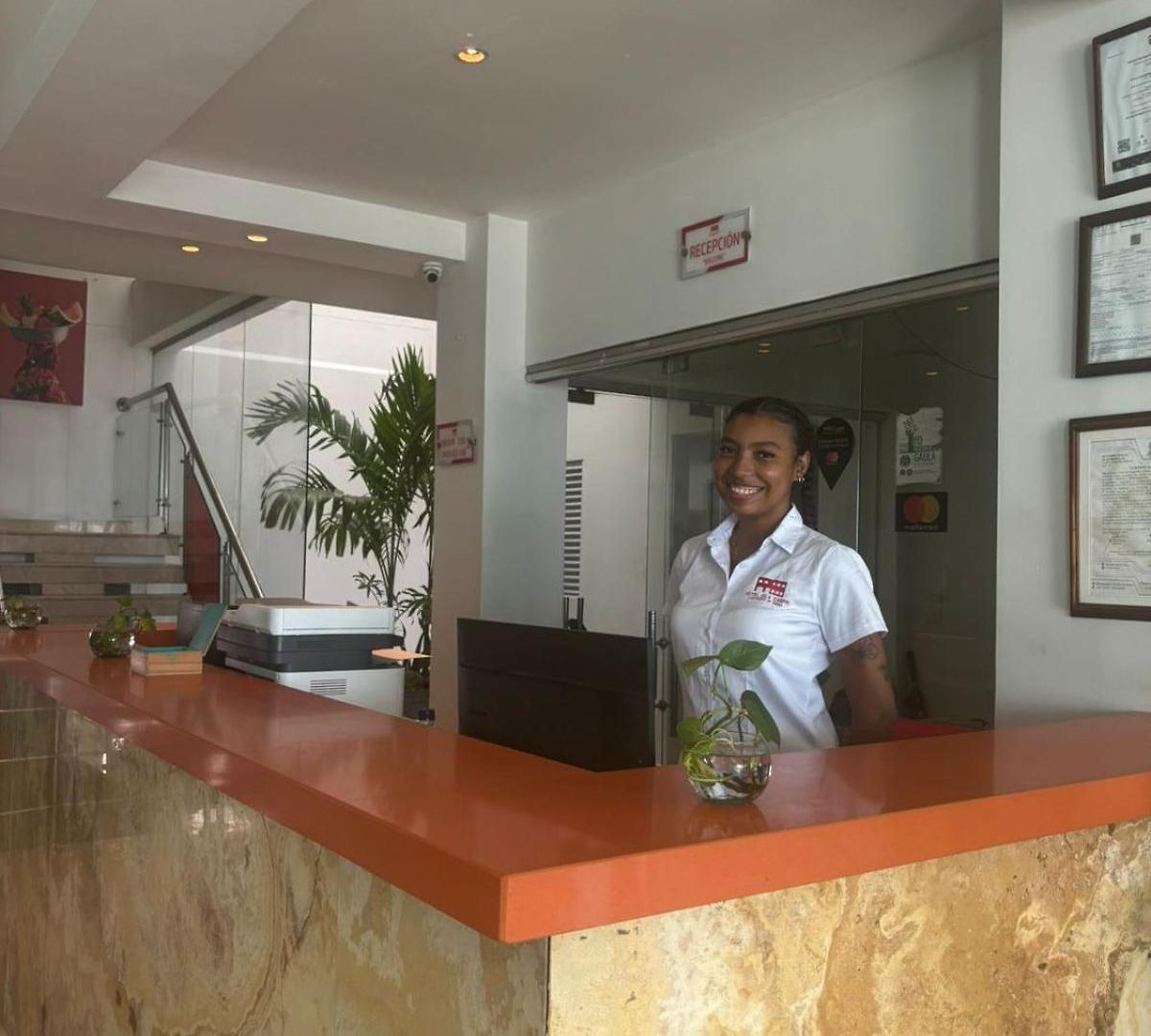 Isla Capri Hotel