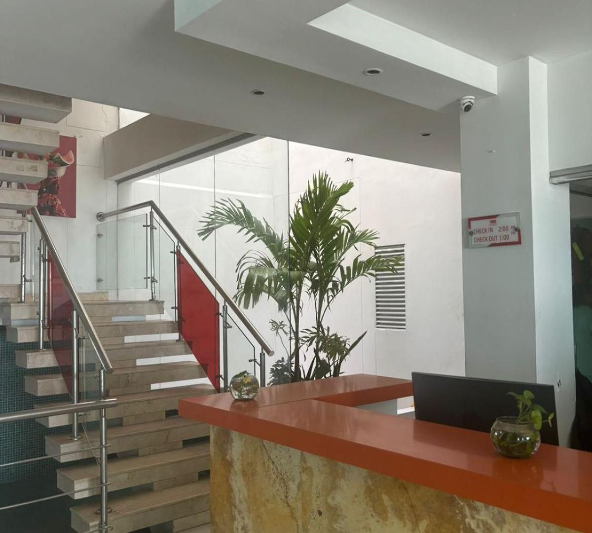 Isla Capri Hotel 3*