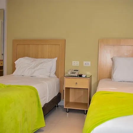 Isla Capri Hotel