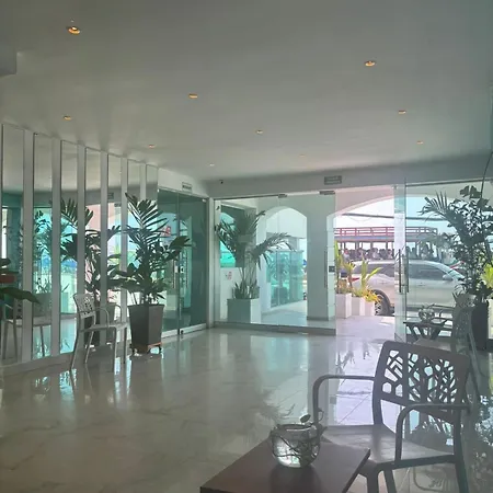 Isla Capri Hotel Cartagena