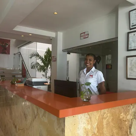 Isla Capri Hotel