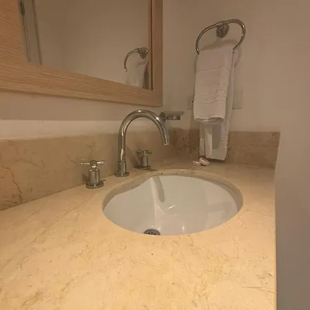 Hotel Isla Capri Cartagena